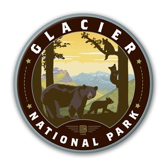 Glacier NP Mama Bear & Cubs Circle Magnet | Circle Magnets